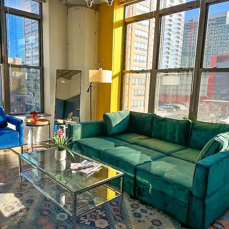 Bright 2Br Luxury Corner Suite With Optional Parking Sleeps 6 Guests Near Mccormick Place And Soldier Field Chicago Dış mekan fotoğraf