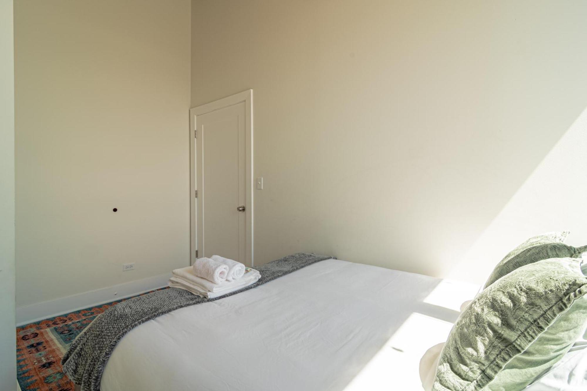 Bright 2Br Luxury Corner Suite With Optional Parking Sleeps 6 Guests Near Mccormick Place And Soldier Field Chicago Dış mekan fotoğraf
