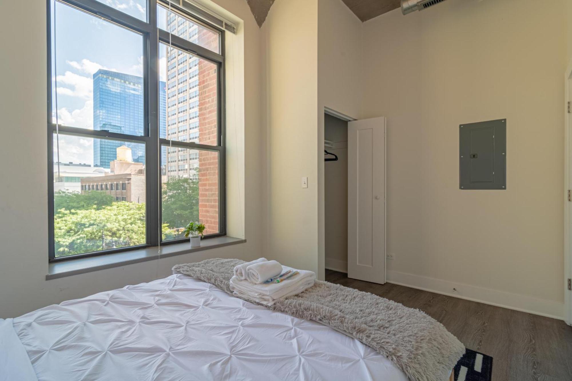 Bright 2Br Luxury Corner Suite With Optional Parking Sleeps 6 Guests Near Mccormick Place And Soldier Field Chicago Dış mekan fotoğraf