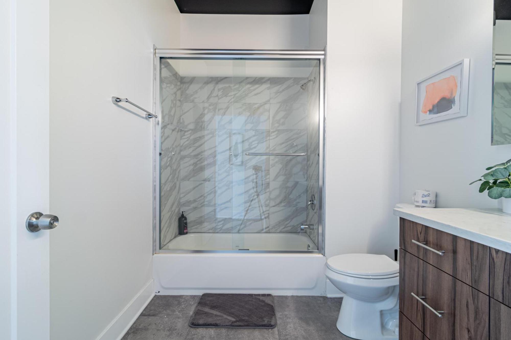 Bright 2Br Luxury Corner Suite With Optional Parking Sleeps 6 Guests Near Mccormick Place And Soldier Field Chicago Dış mekan fotoğraf